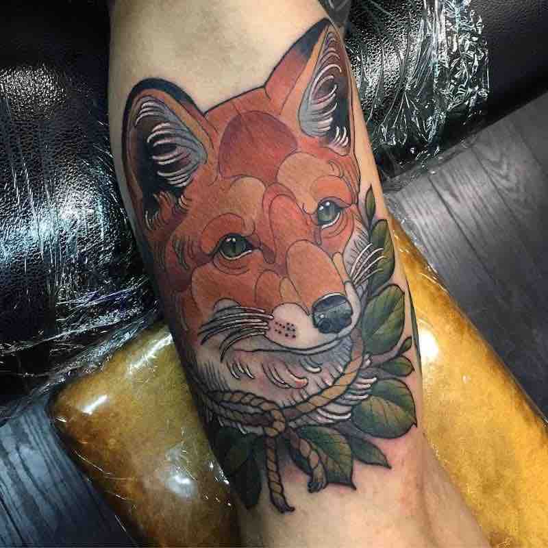 Un tatuaje de zorro bastante interesante Un tatuaje de zorro bastante interesante