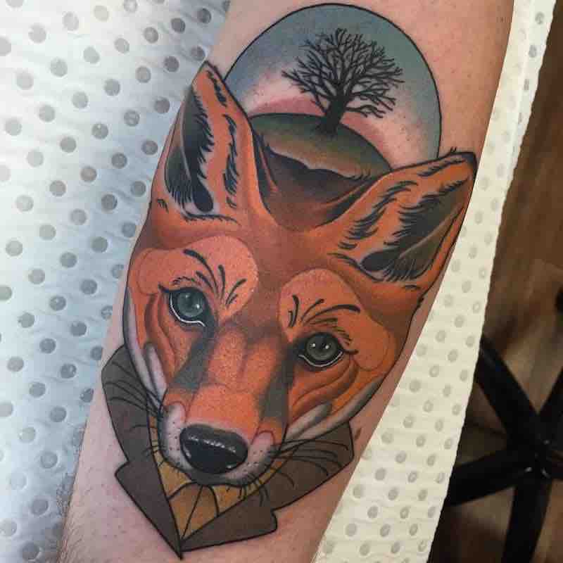 Un tatuaje de zorro bastante interesante Un tatuaje de zorro bastante interesante