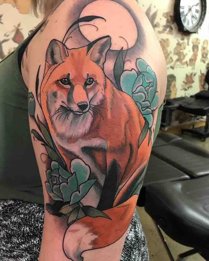 Fantástico tatuaje de zorro Fantástico tatuaje de zorro