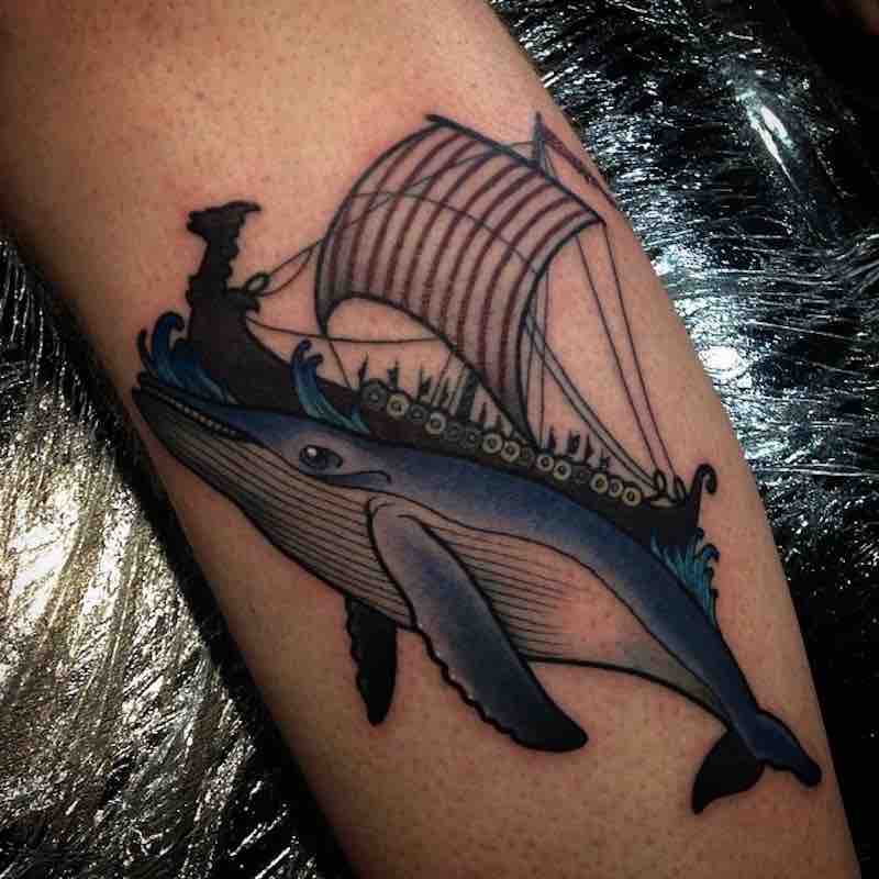 Un tatuaje de ballena de este año Un tatuaje de ballena de este año