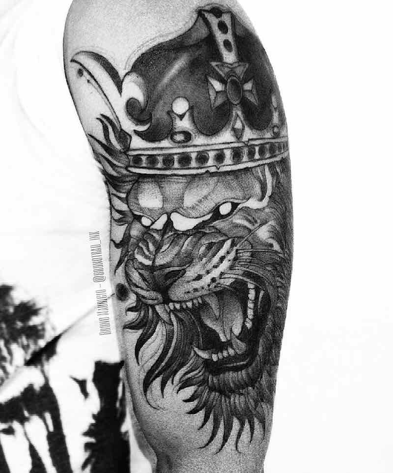 tatuaje de león perfecto para mujeres y hombres tatuaje de león perfecto para mujeres y hombres