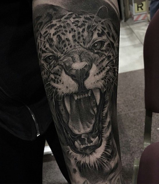 tatuaje de jaguar para mujeres tatuaje de jaguar para mujeres