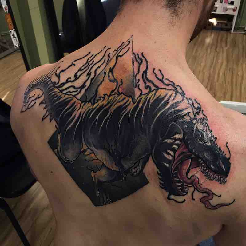 Un tatuaje de dinosaurio bastante bueno Un tatuaje de dinosaurio bastante bueno