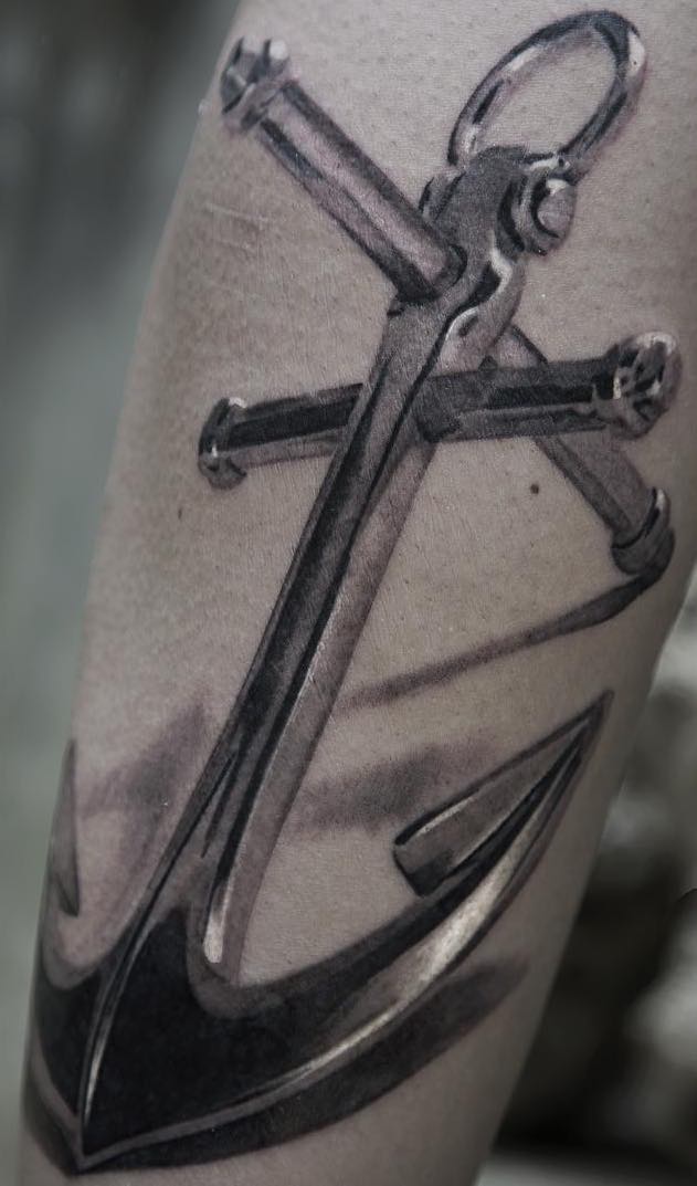 Un tatuaje de ancla bastante bueno Un tatuaje de ancla bastante bueno