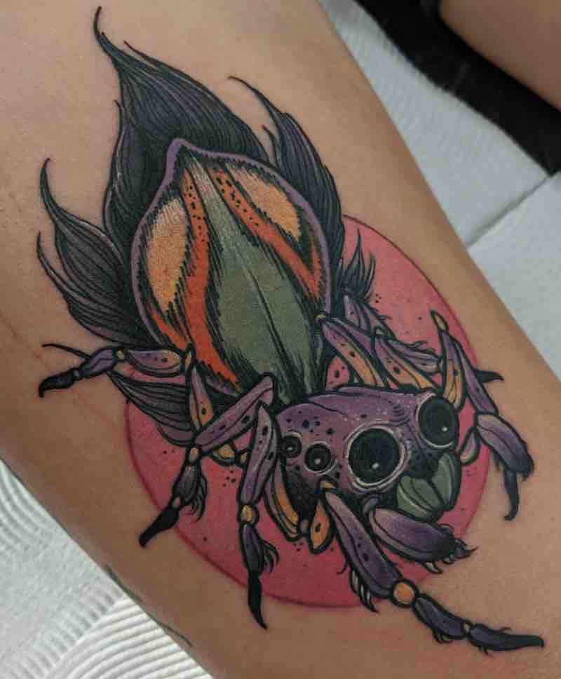 Increible tatuaje de araña Increible tatuaje de araña
