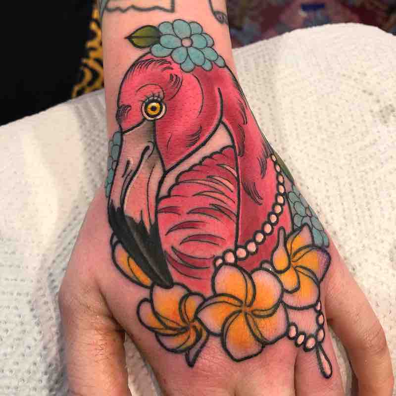 Un tatuaje de flamenco moderno Un tatuaje de flamenco moderno