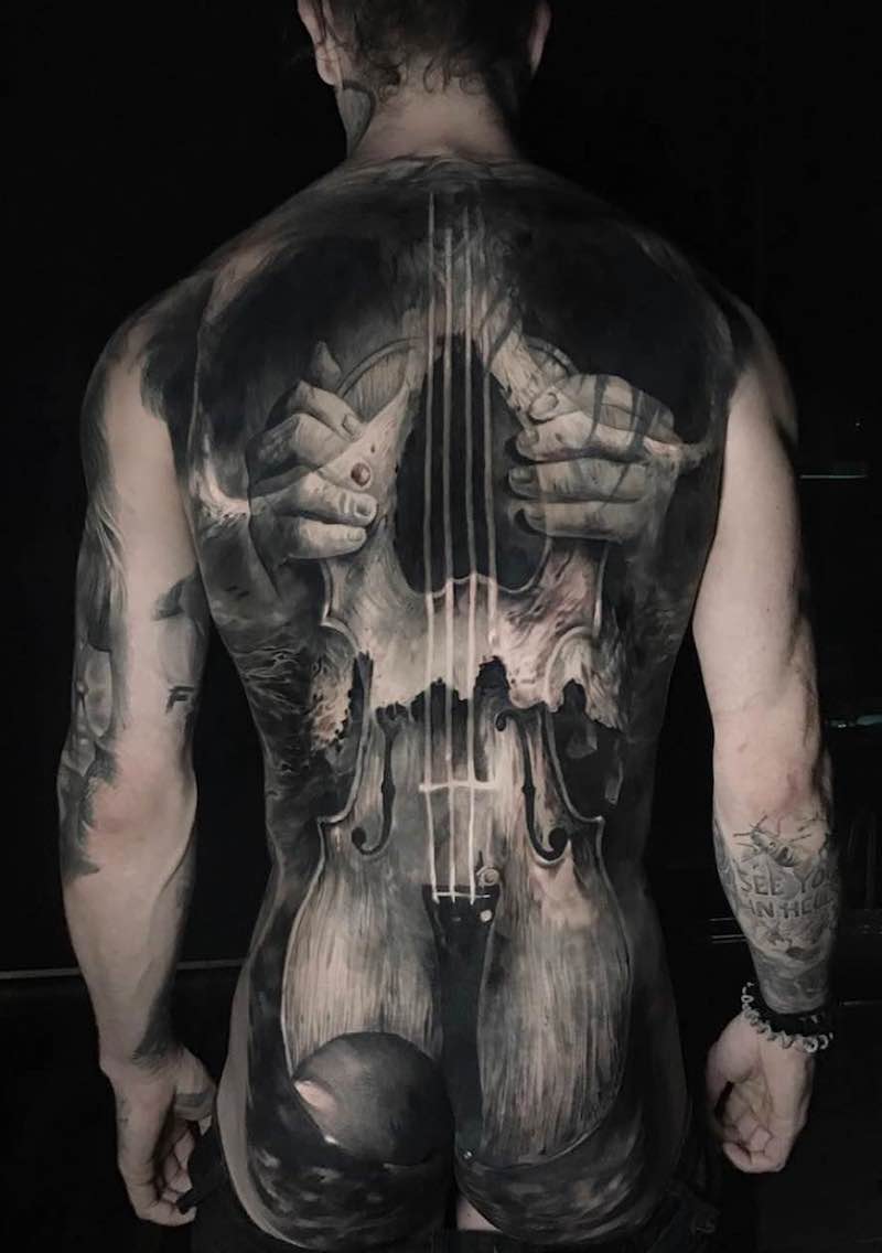 Increible tatuaje de calavera Increible tatuaje de calavera