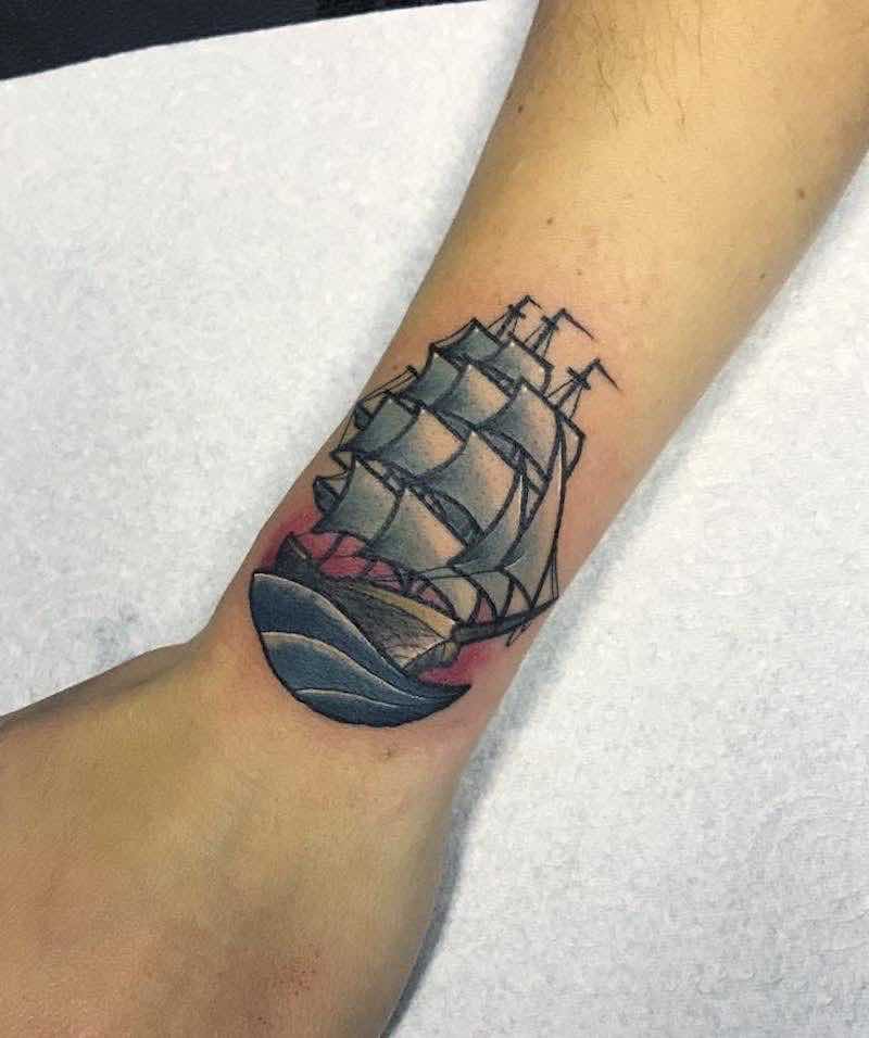 tatuaje de barco para hombre tatuaje de barco para hombre