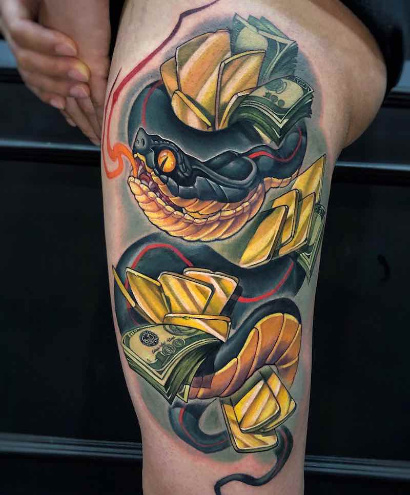 Un tatuaje de serpiente de este año Un tatuaje de serpiente de este año
