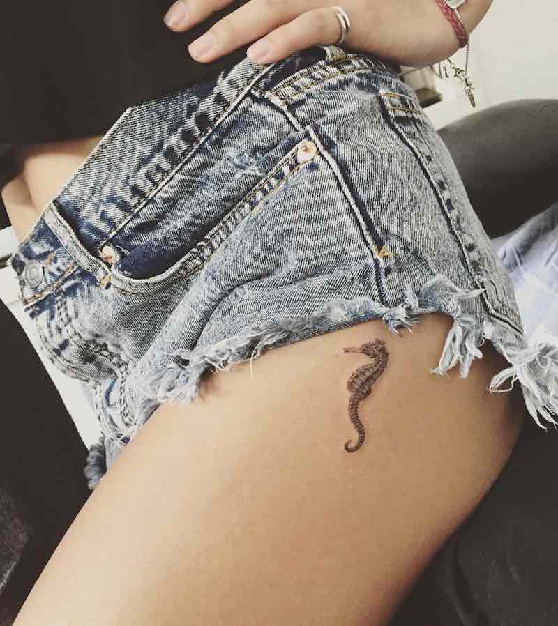 tatuaje de caballito de mar para hombre tatuaje de caballito de mar para hombre