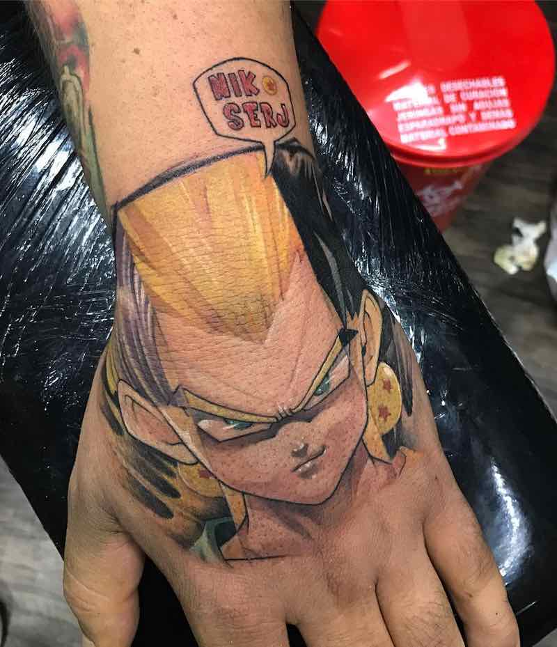 Un tatuaje de Dragon Ball Z muy interesante Un tatuaje de Dragon Ball Z muy interesante