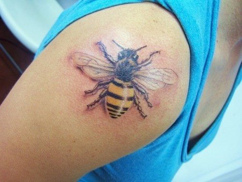 tatuajes-abejas-32