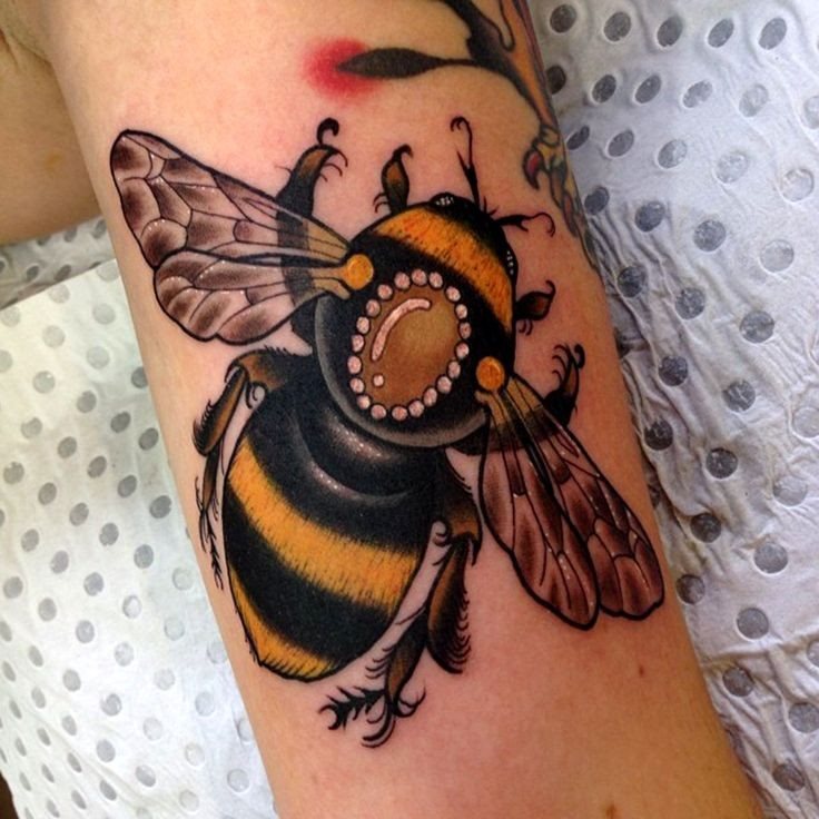 tatuajes-abejas-34
