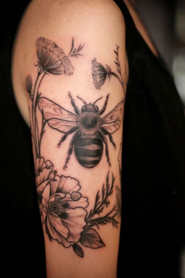 tatuajes-abejas-44