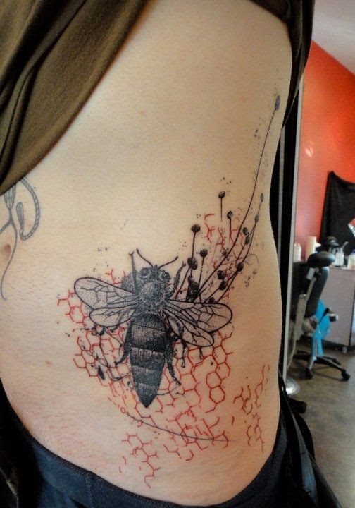 tatuajes-abejas-45