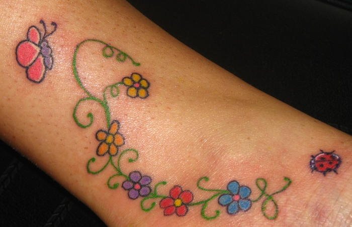 tatuaje-mariquitas-08