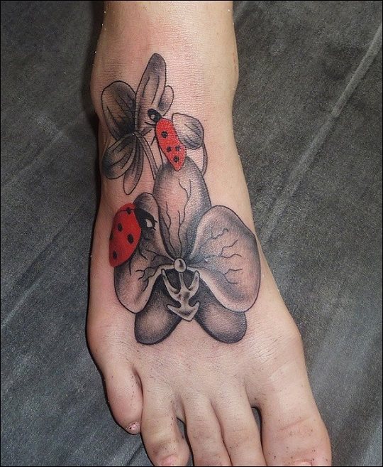 tatuajes-de-mariquitas-09