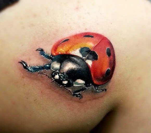 tatuajes-de-mariquitas-26
