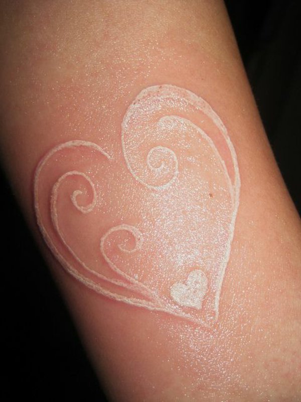 idea tatuaje muneca 213