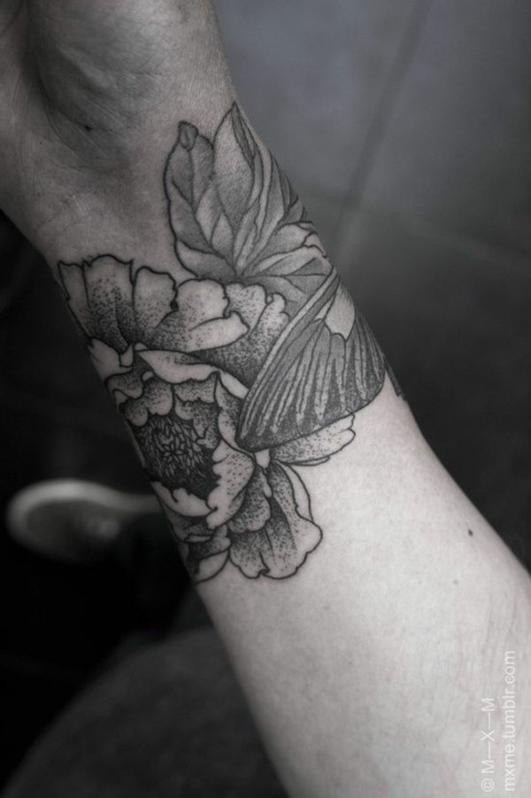 idea tatuaje muneca 215