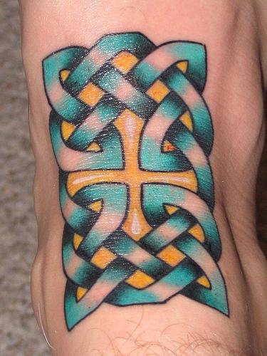 Tatuajes-de-nudos-37
