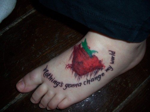Tatuajes-de-fresas-01