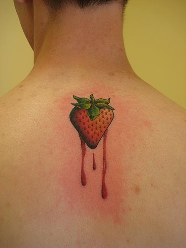Tatuajes-de-fresas-02