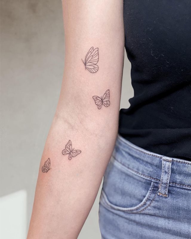 tattoo femenino bonita mariposa 06