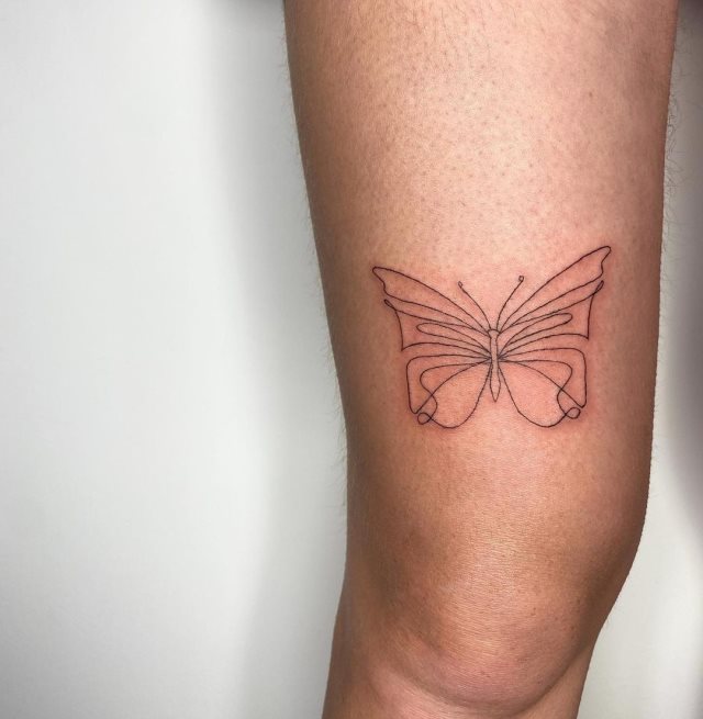 tattoo femenino bonita mariposa 15