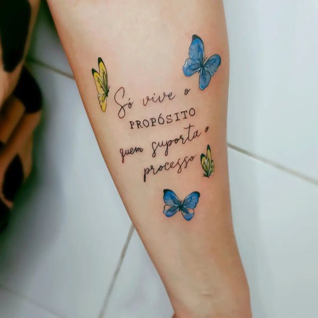 tattoo femenino bonita mariposa 26
