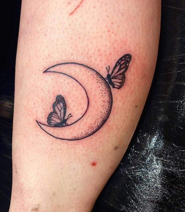 tattoo femenino bonita mariposa 30