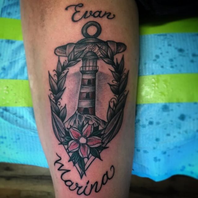 tattoo femenino con un ancla 67