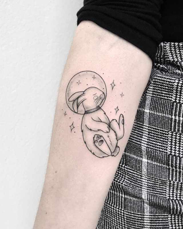tattoo femenino con un animal 05