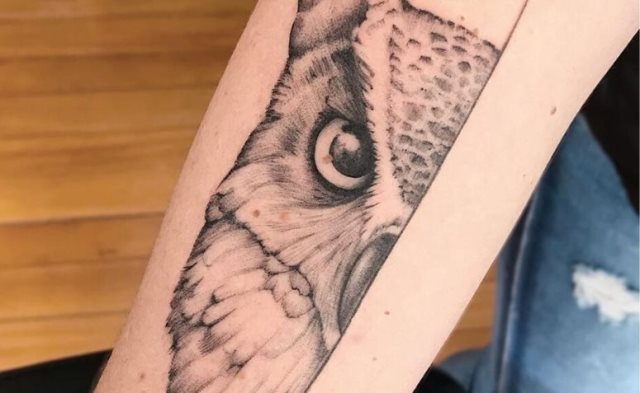 tattoo femenino con un animal 107