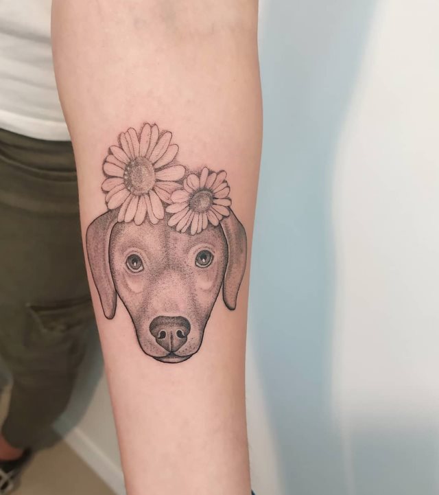 tattoo femenino con un animal 13