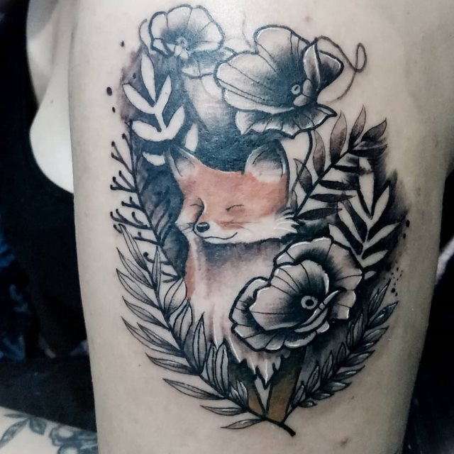 tattoo femenino con un animal 31