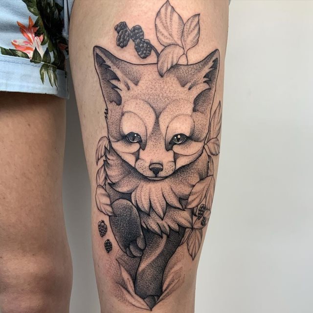 tattoo femenino con un animal 66