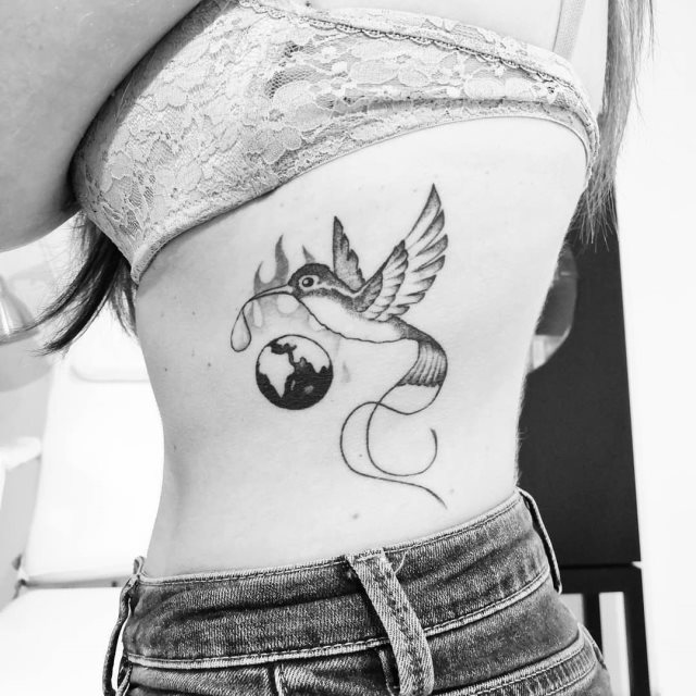 tattoo femenino con un animal 90
