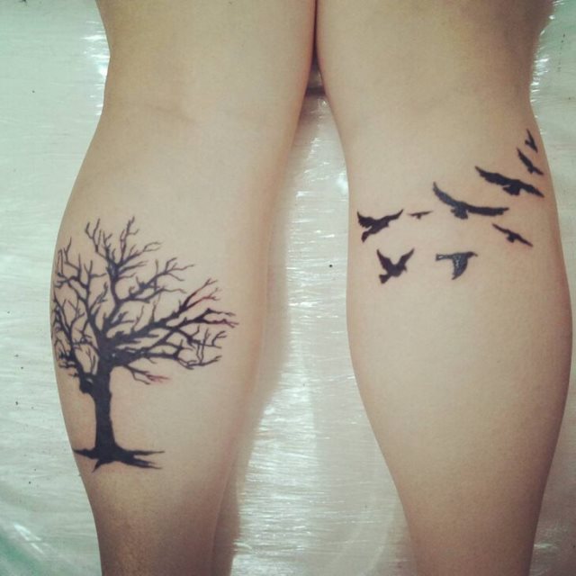 tattoo femenino con un arbol 60