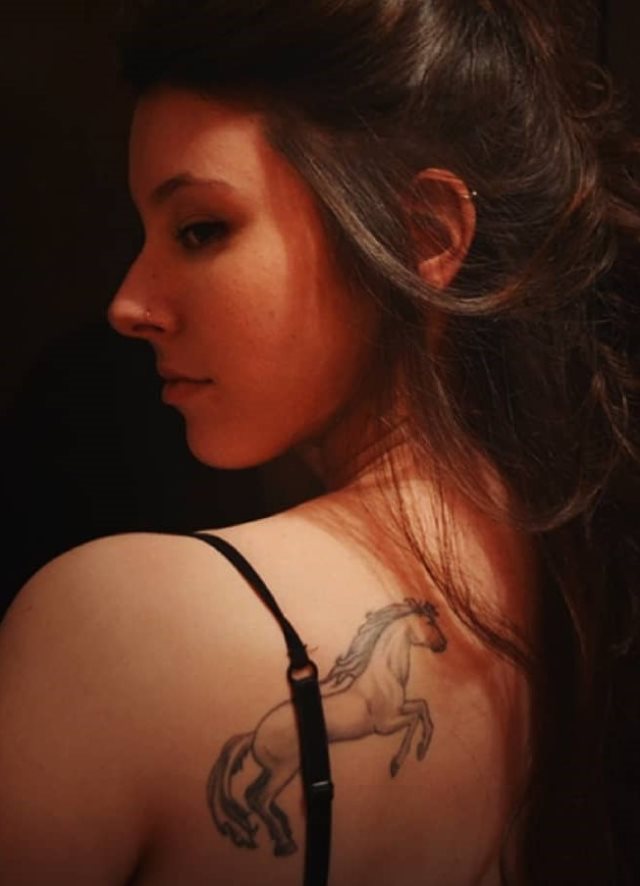 tattoo femenino con un caballo 02