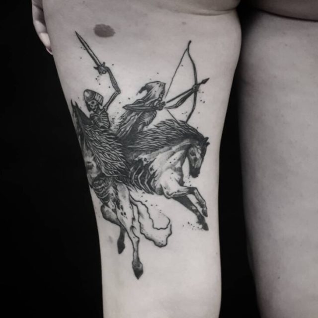 tattoo femenino con un caballo 29