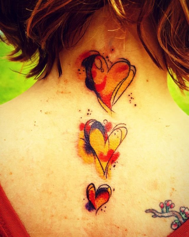tattoo femenino con un corazon 51