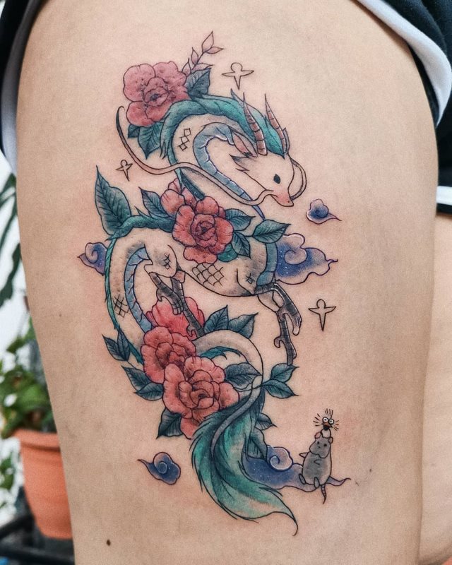 tattoo femenino con un dragon 03