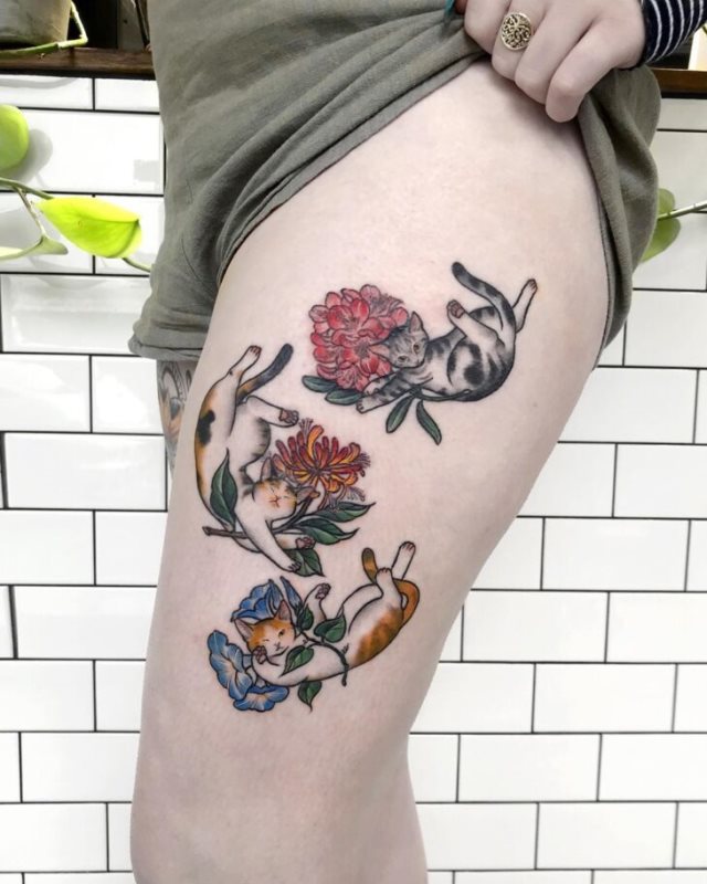 tattoo femenino con un gato 04