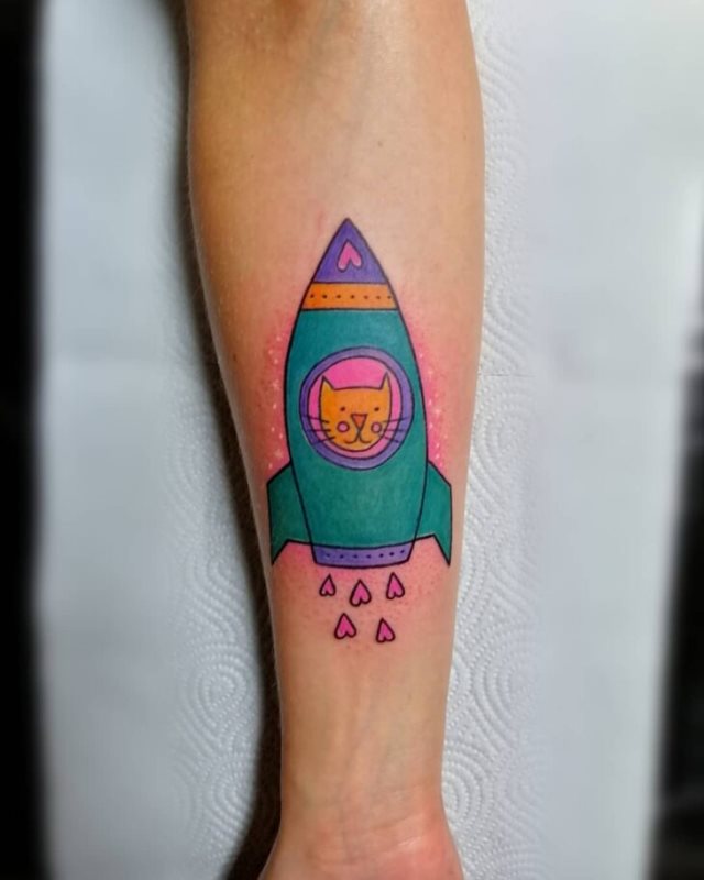 tattoo femenino con un gato 30
