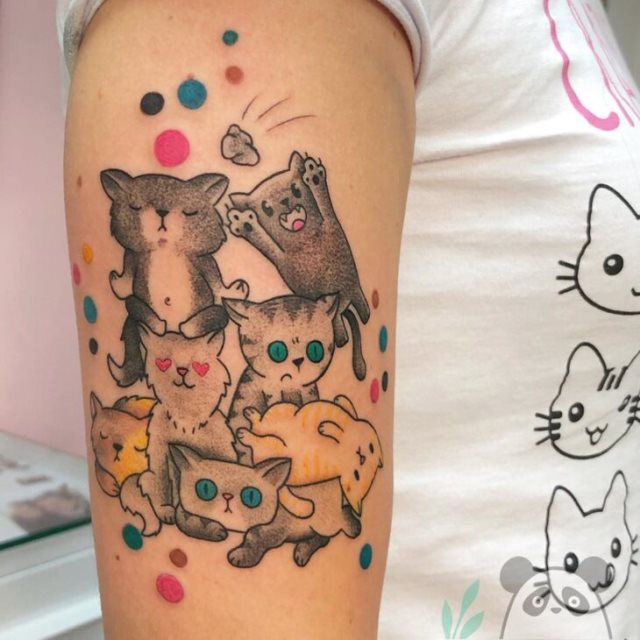 tattoo femenino con un gato 47
