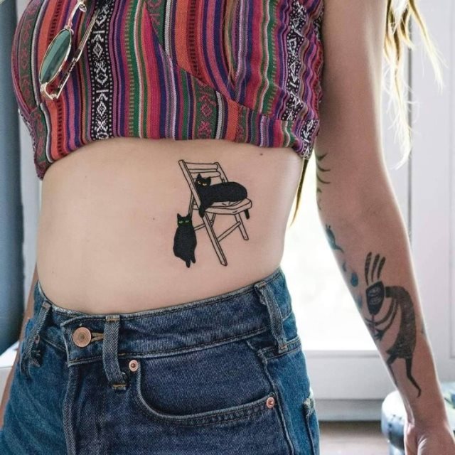 tattoo femenino con un gato 81