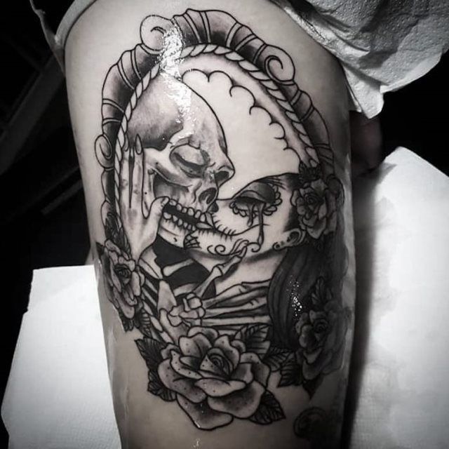 tattoo femenino con una calavera mexicana 38