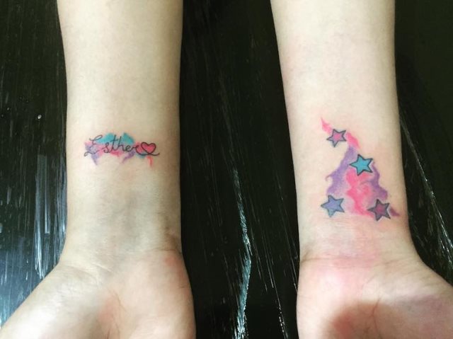 tattoo femenino con una estrella 66