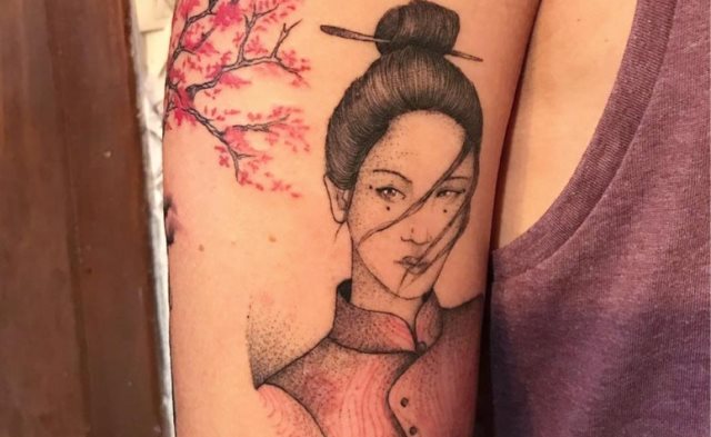 tattoo femenino con una geisha 02